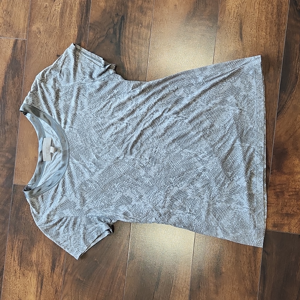 Banana Reublic snake skin print short sleeve top Size S